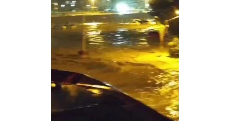 Сильное наводнение в Турции, есть погибшие ВИДЕО