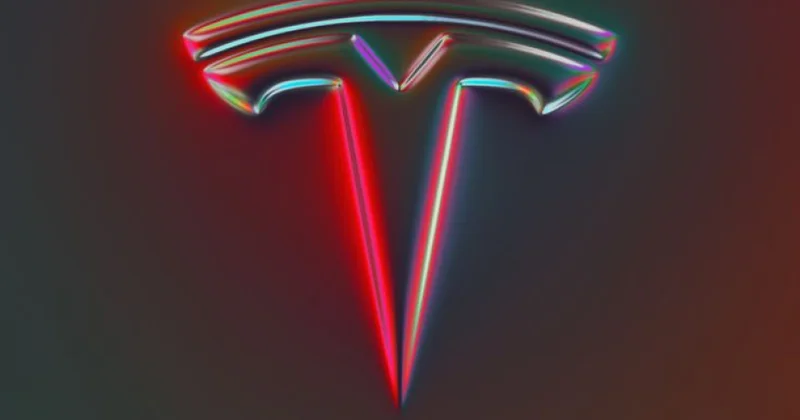 Tesla разрабатывает дешевый электромобиль