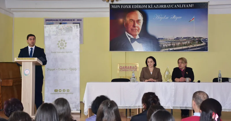 Ağdaş və Qax məktəbliləri erkən nikahın zərərli təsirləri barədə məlumatlandırılıblar