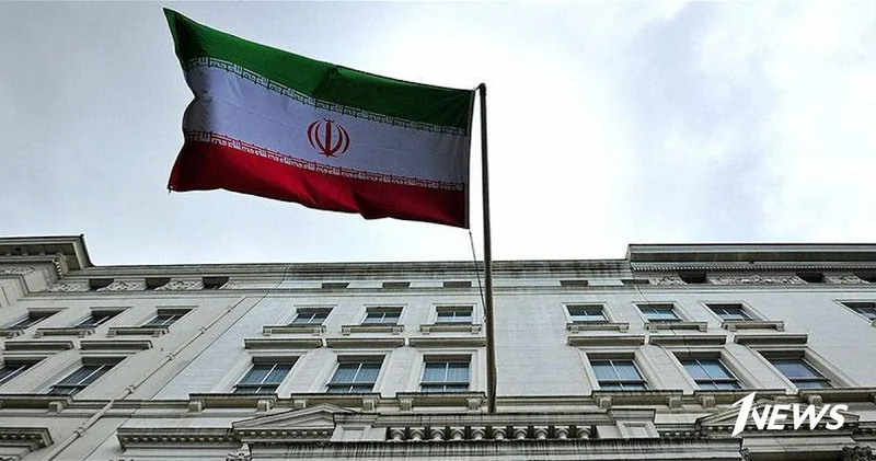 Ормузский пролив открыт и для американских судов, однако требуется согласие Ирана МИД