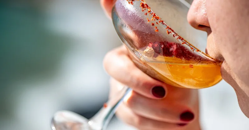 Alkoqol hansı dozada içildikdə sağlamlıq üçün təhlükə yaratmır? Rusiyalı həkim miqdarı açıqladı