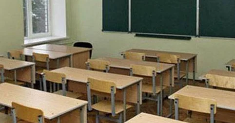 Orta məktəbdə bıçaqlanma Yaralı var KONKRET