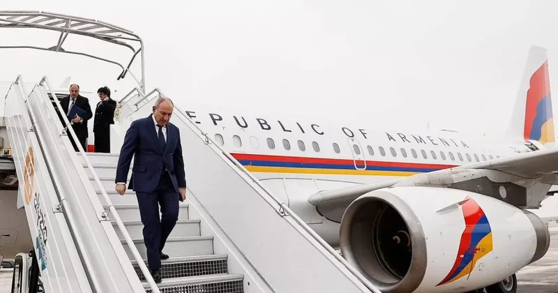 Paşinyanın Moskvadan görüntüləri yayıldı FOTO
