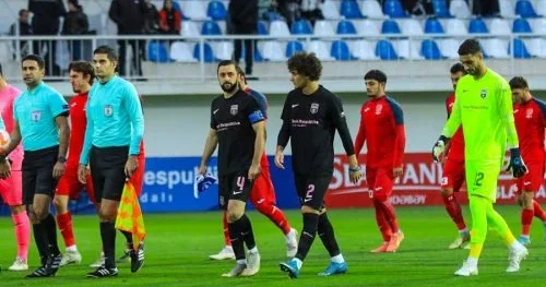 Şamaxı hesabı bərabərləşdirdi YENİLƏNİR