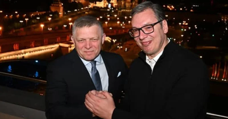 Кремль назвал приехавших в Москву Вучича и Фицо героями