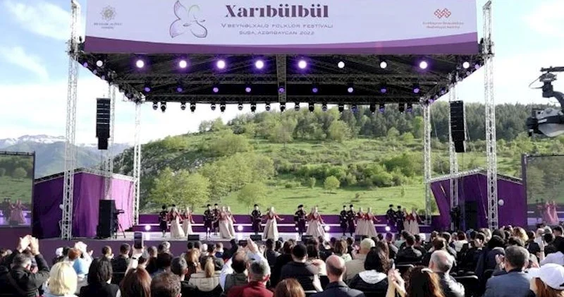 Nazirlik “Xarıbülbül” Festivalının keçirilməsi üçün bu şirkətə 1,9 milyon manat verəcək