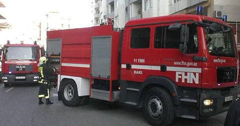 Bakıda 5 otaqlı ev yandı