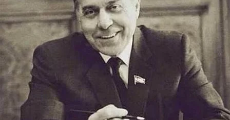 Bu gün fəxrlə deyə bilərik ki, Ulu öndərimizin siyasəti cənab prezidentimiz İlham Əliyev tərəfindən uğurla, əzmlə davam etdirilir