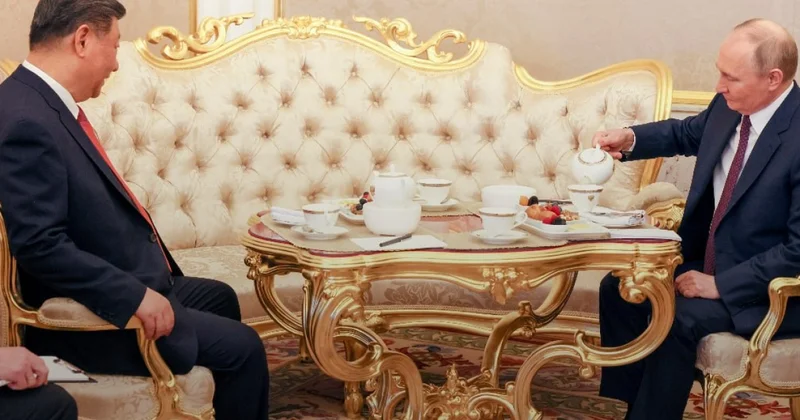 За чашкой чая обсуждали украинский кризис