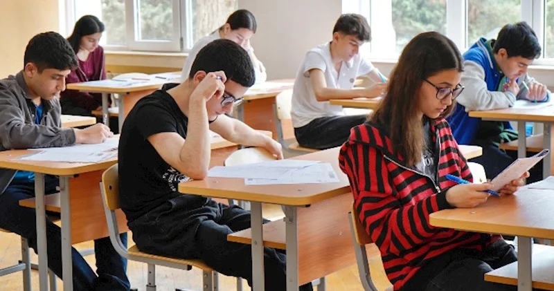 Valideynlərin NƏZƏRİNƏ: Abituriyentlərin bal artırmaq adı ilə pulunu mənimsəyirlər AÇIQLAMA