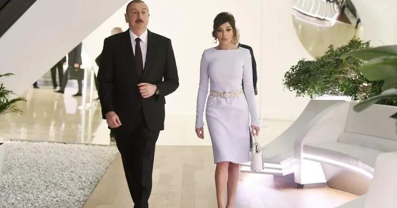 İlham Əliyev və Mehriban Əliyeva Qələbə uğrunda mübarizədə həlak olanların xatirəsini andılar