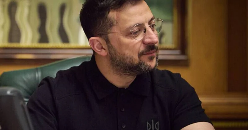 Zelenskinin üzündəki qəribə iz müzakirələrə səbəb olub