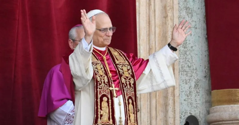 İtaliya Prezidenti və Baş naziri Papa XIV Leonu təbrik ediblər