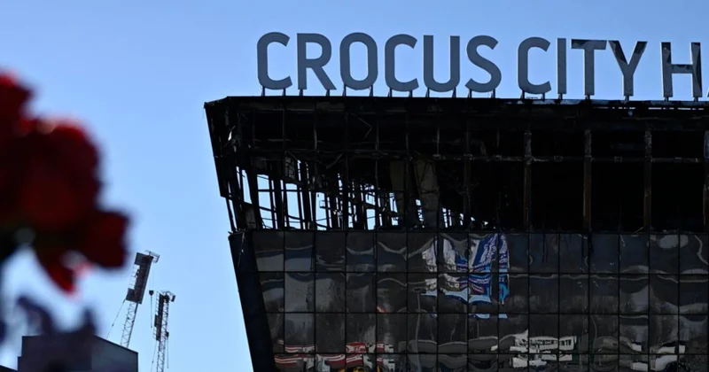 Müstəntiqlər yeniyetmələrin Crocus a girməsindən sonra cinayət işi açır