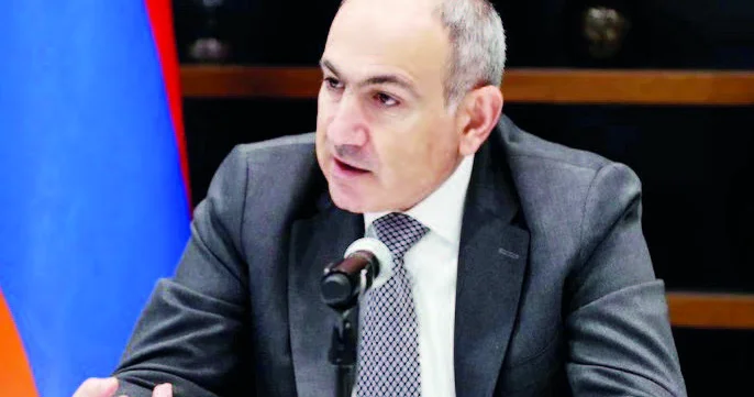 Konformist Paşinyanın inqilab pessimizmi