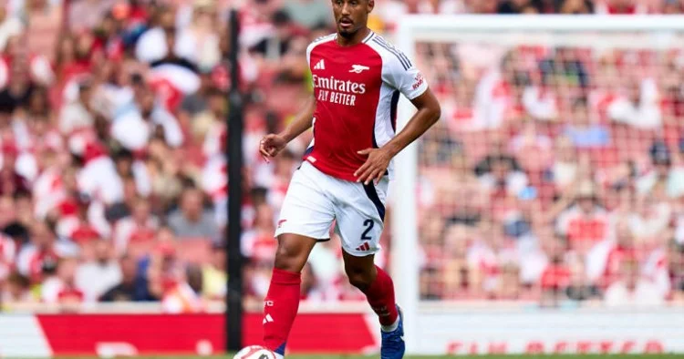 Arsenal Real ın da istədiyi futbolçuya yeni müqavilə təklif edəcək