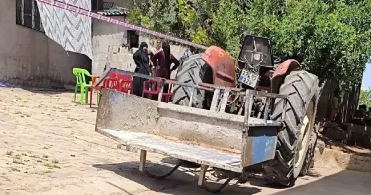 2 yaşlı uşaq 1 yaşlı əmisi oğlunu traktorla əzib öldürdü