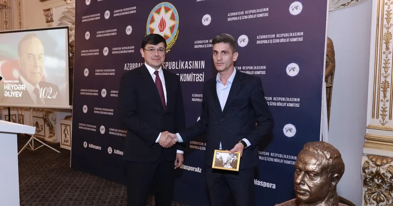 Heydər Əliyevin anadan olması Dövlət Komitəsində qeyd edildi