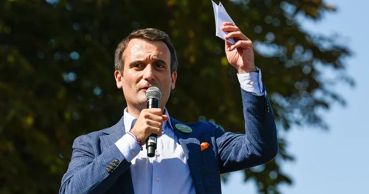 Лидер французских Патриотов подтвердил участие в президентской гонке 2027 года