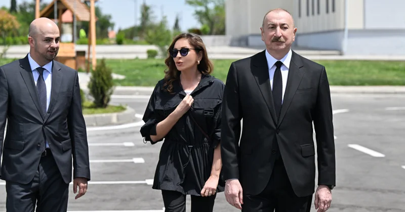 İlham Əliyev və birinci xanım fərdi evlərdə yaradılmış şəraitlə tanış oldular Foto