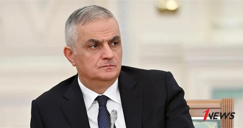 Глава Совбеза Армении заявил, что не знаком с угрозами Зеленского на саммите в Ереване