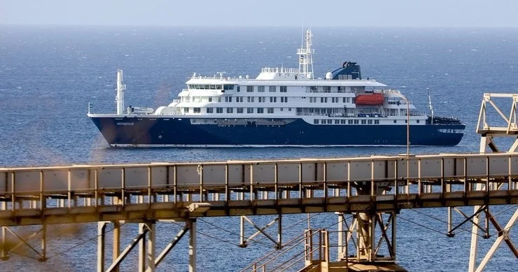 В Нидерландах введут домашний карантин для пассажиров круизного судна MV Hondius