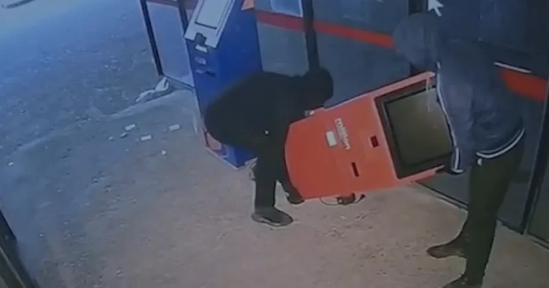 В Барде из платежных терминалов украдено 40 тыс. манатов