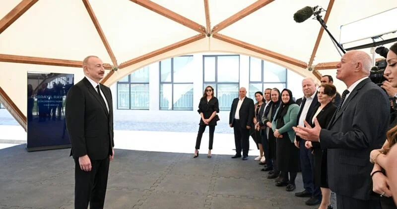 Prezident İlham Əliyev: Yaşayışla, təhsillə bağlı məsələlər həll olunduqca, məşğulluq məsələləri də həll edilir