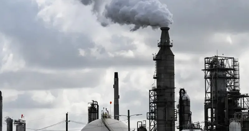 Нефти в мире все меньше