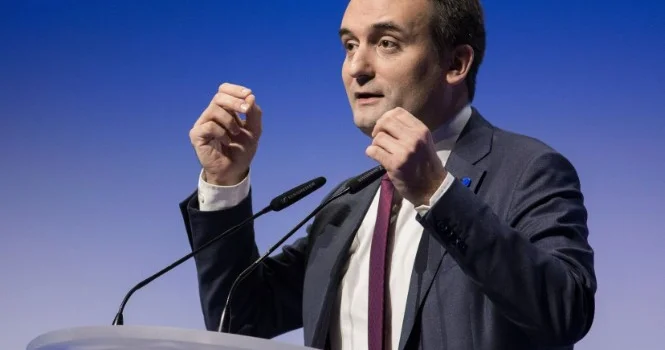 Кандидат в президенты Франции обещает добиться выхода из ЕС и НАТО Minval Politika