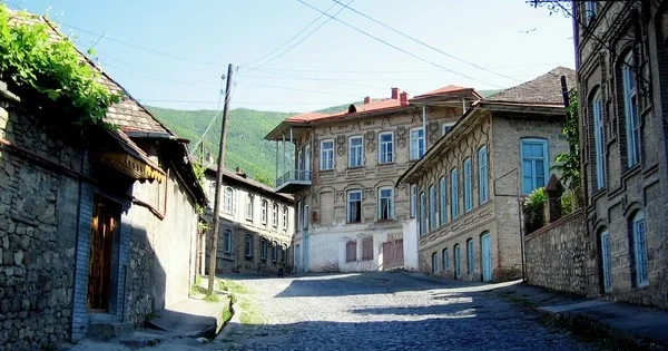 Şəki Oğuz sərhədində zəlzələ oldu