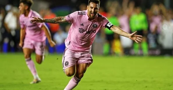 Messi yeni rekorda imza atdı