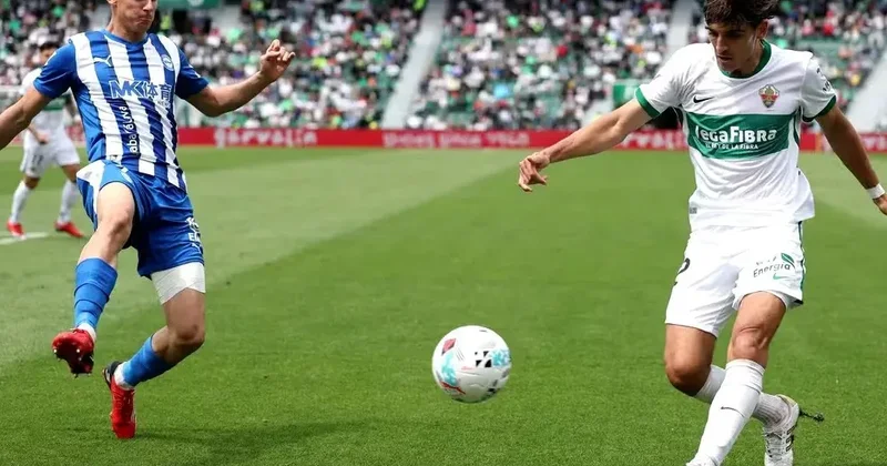 La Liqa: “Elçe” evdə “Alaves”lə heç heçə edib