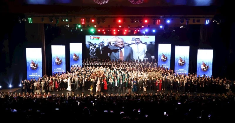 Bədii yaradıcılıq müsabiqə festivalının yekun konserti keçirildi FOTOLAR