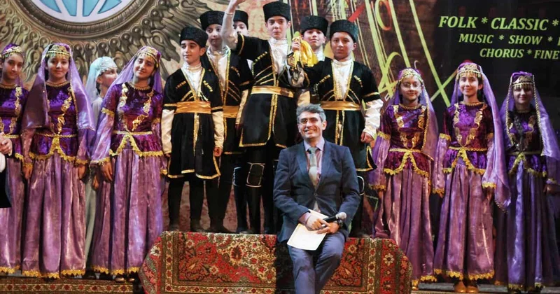 Bakı iki gün ərzində incəsənət və yaradıcılıq mərkəzinə çevrildi FOTO