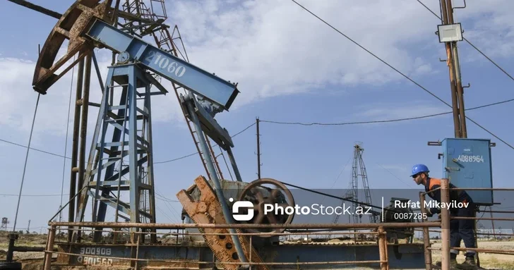 Нефть Azeri Light значительно превысила заложенную в госбюджете Азербайджана цену