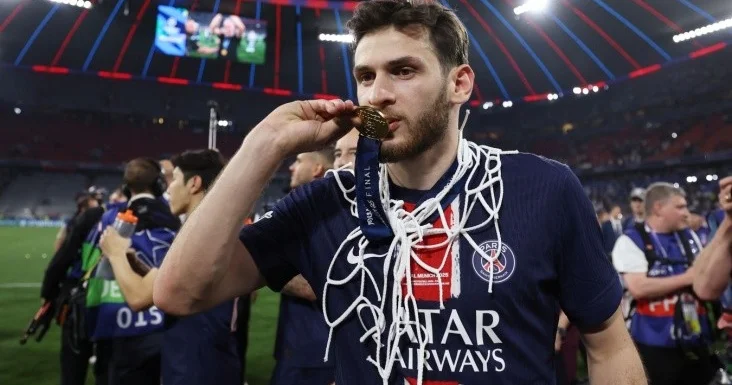 Gürcü futbolçuların evləri qarət olundu