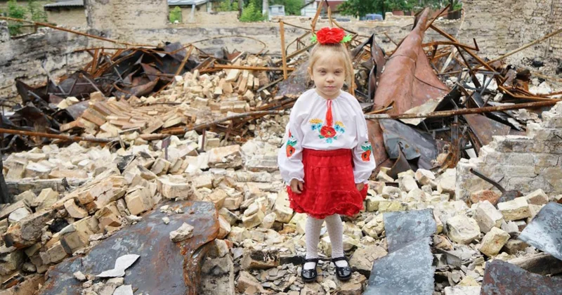 Ложь, которая объединила Сакса с Дугиным мы наш, мы новый мир построим!..