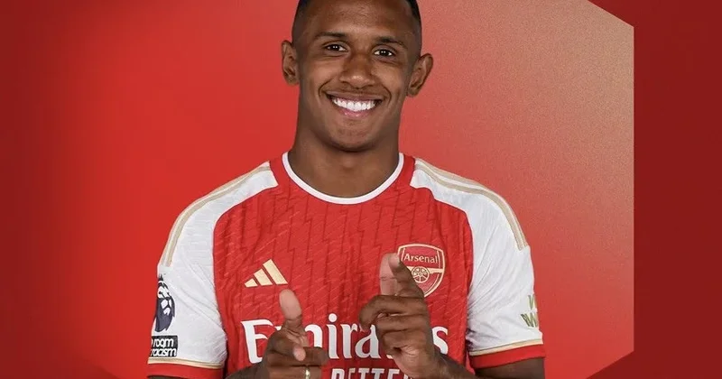 “Arsenal”ın müdafiəçisi “Kruzeyro”da RƏSMİ