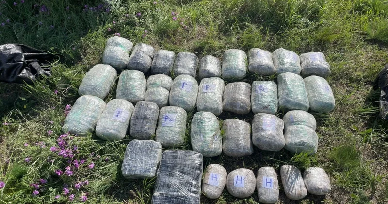 İrandan Azərbaycana külli miqdarda narkotik keçirilməsinin qarşısı alınıb