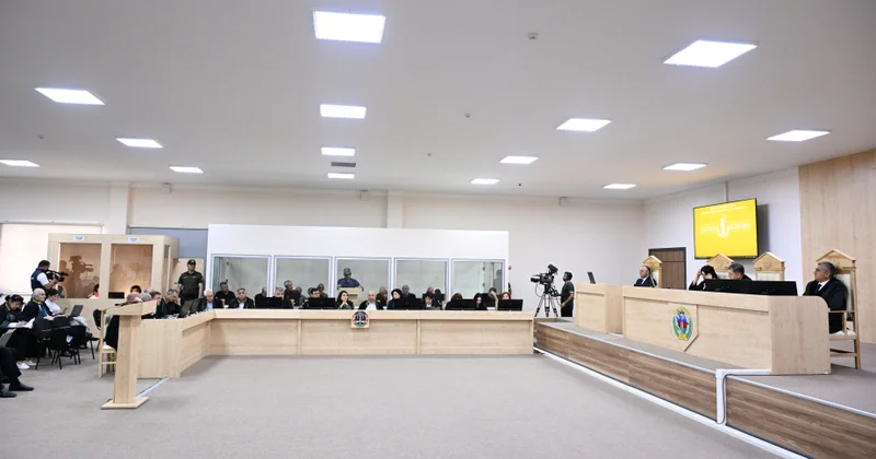 Ermənistan vətəndaşlarının şikayətləri üzrə apellyasiya məhkəməsində tərəflərin çıxışlarına başlanılıb