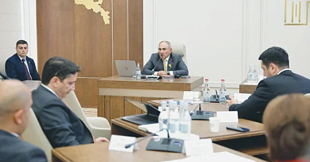 Paşinyanın prioritetləri AKTUAL
