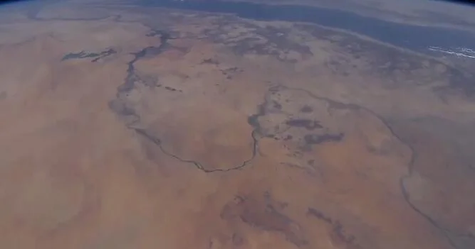 Впечатляющие снимки Нила и Красного моря из космоса ВИДЕО