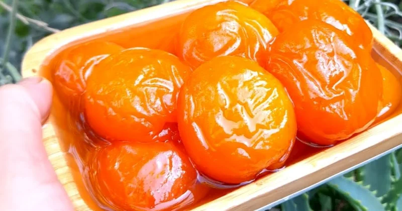 Ərik mürəbbəsini bişirərkən, necə edək əzilməsin?