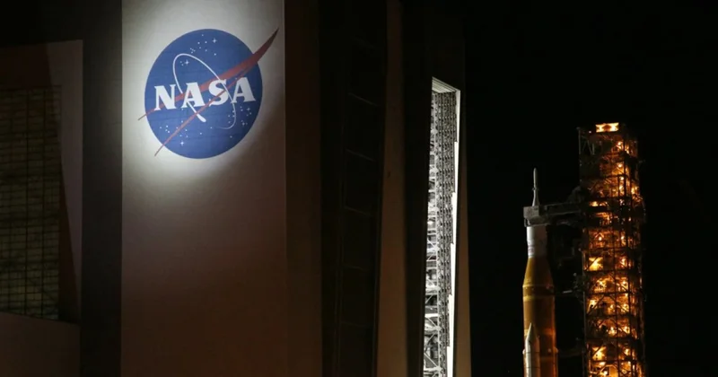 NASA “Artemis III” gəmisi ilə Aya səyahət edəcək heyətin adını açıqlayıb