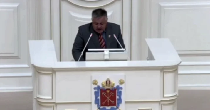 В России чиновнику отключили микрофон после призыва к ядерному удару по Украине ВИДЕО