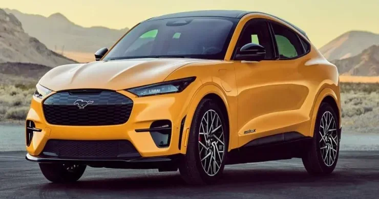 Uberin yeni taksiləri “Ford Mustang Mach E” olacaq