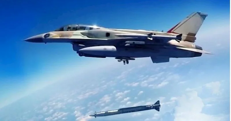 İsrail HƏMAS ın dəniz polisinin əsas qərargahını bombaladı