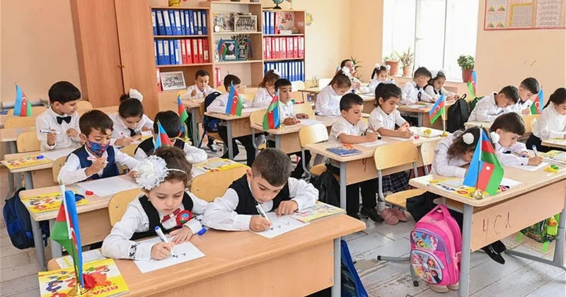 Rus dili bölməsi üzrə müəmma: Müsahibədən keçən 21 şagirdin qəbulu dayandırılıb?