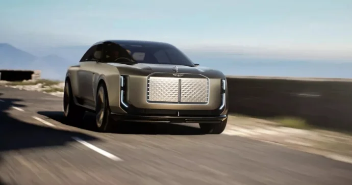 Bentley yeni modelini təqdim etdi FOTO